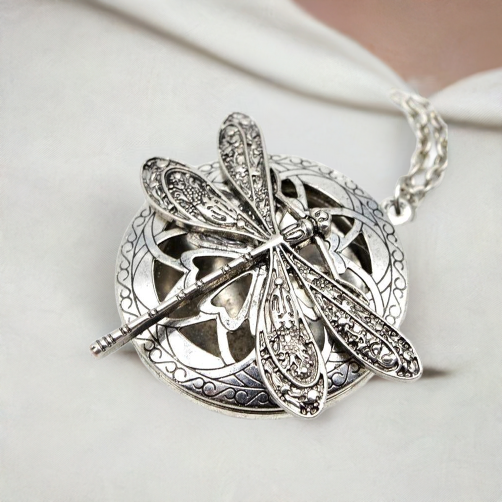 Dragonfly Aromatherapy Vintage Necklace